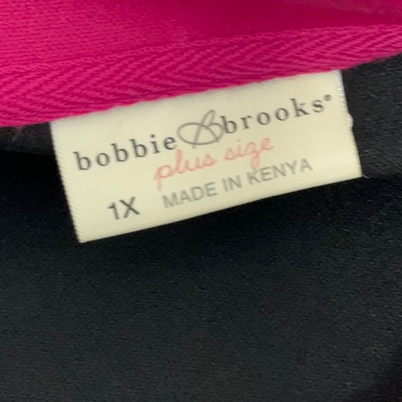 NWT Bobbie Brooks women’s plus size black/pink full zip jacket, size 1X - Picture 5 of 8